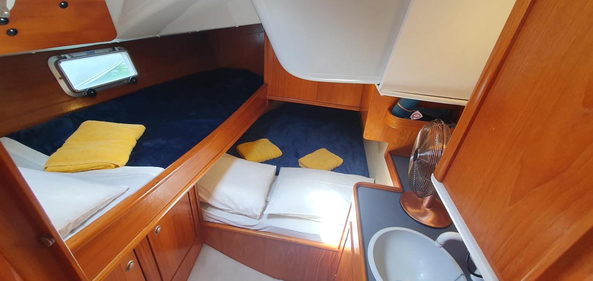 Coriandre 2 - Dormir Sur Un Grand Voilier 9 Personnes By Nuits Au Port La Rochelle  Esterno foto