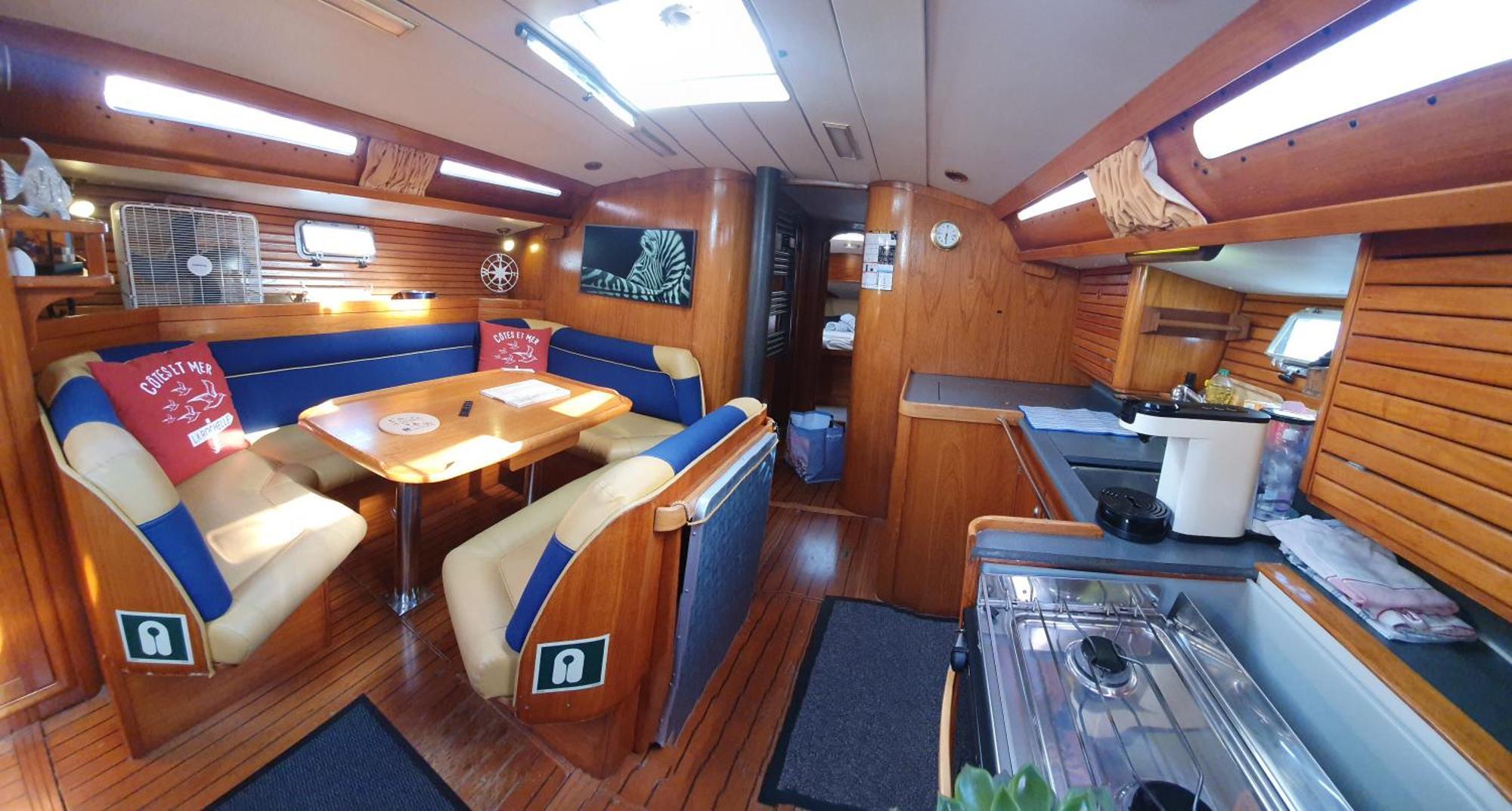 Coriandre 2 - Dormir Sur Un Grand Voilier 9 Personnes By Nuits Au Port La Rochelle  Esterno foto